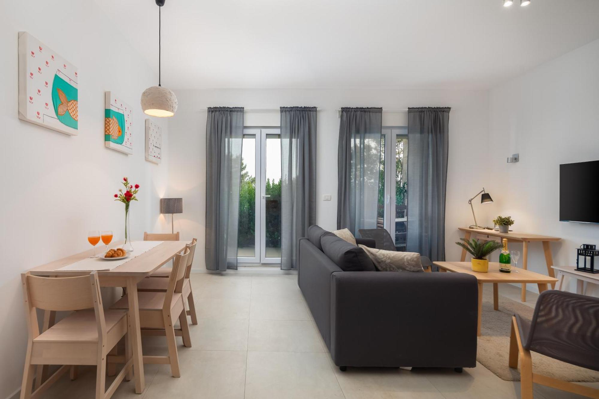 Villa Jolara With Heated Pool Mimice Zewnętrze zdjęcie